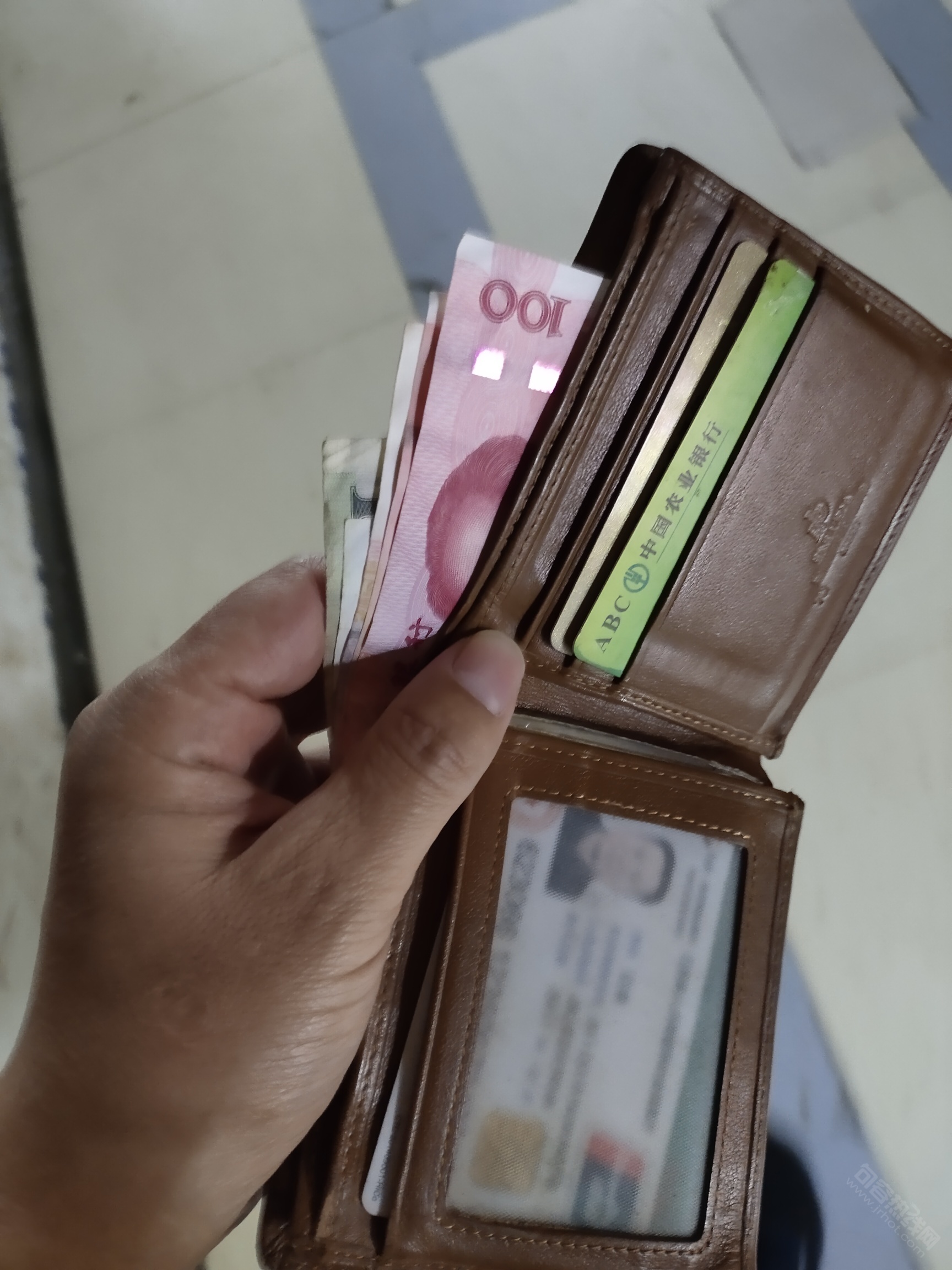 imtoken钱包提现人民币-imToken钱包提现攻略：0费用、秒到账，轻松解决提现难题